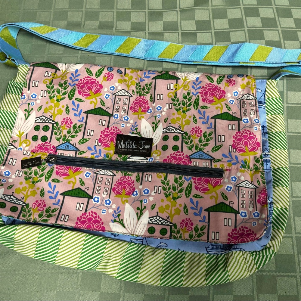 New! Matilda Jane messenger bag